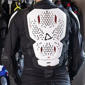 Защита панцирь Leatt Body Protector 5.5 Evo
